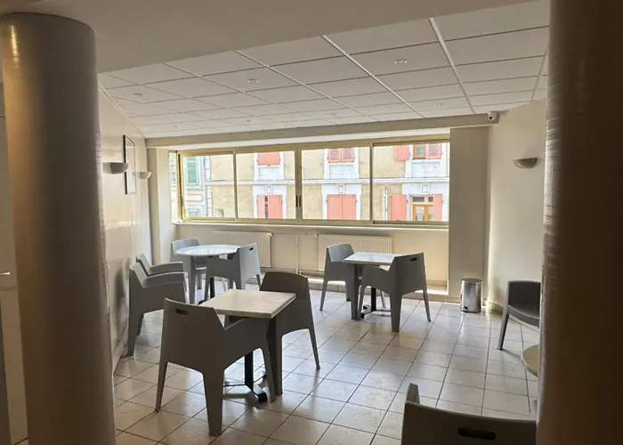 Appartement Au Coeur De Valence 32